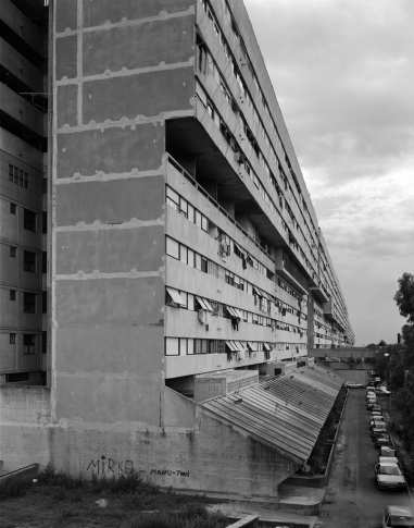 DARK_ROOM_RED_LIGHT_Becker-Boris_1397_Via Ettore Ferrari_Roma 1996.jpg