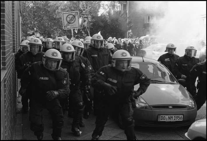 mensch-und-arbeit-Jürgen Wassmuth -Polizeisturm.jpg