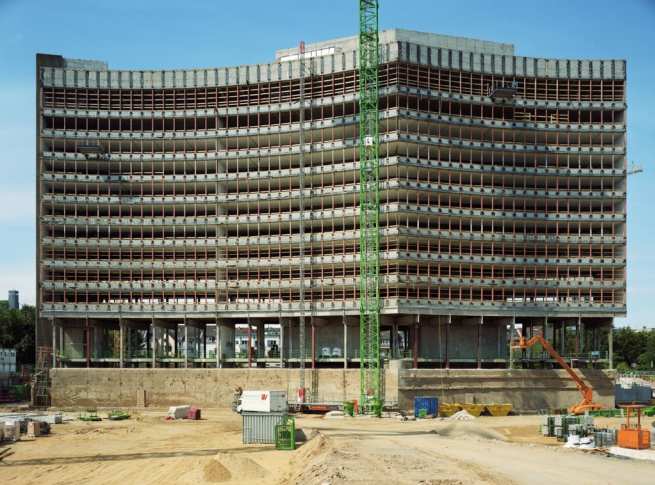 urbane-landschaften-Boris Becker_bdi_color.jpg